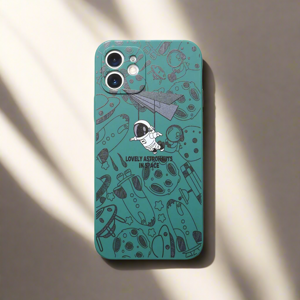 iPhone 14 Space Explorer: Green